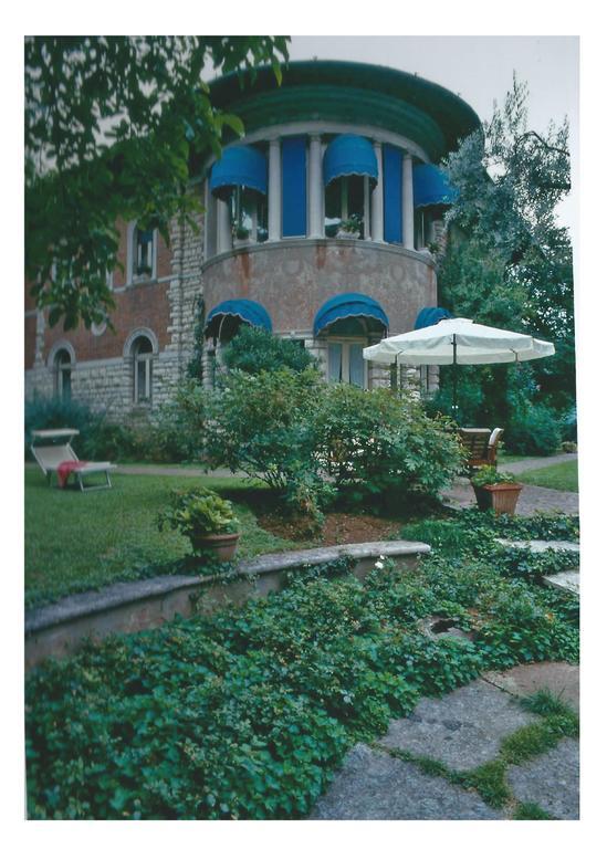 Villa V Brescia Exterior foto