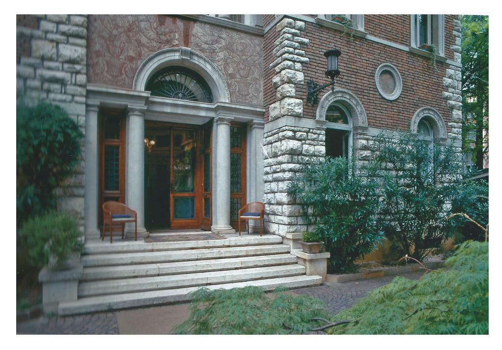 Villa V Brescia Exterior foto